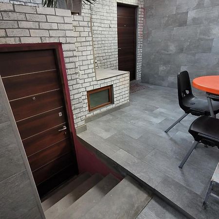 Villa Дом 33 Возле Клиники Астхик Erevan Esterno foto