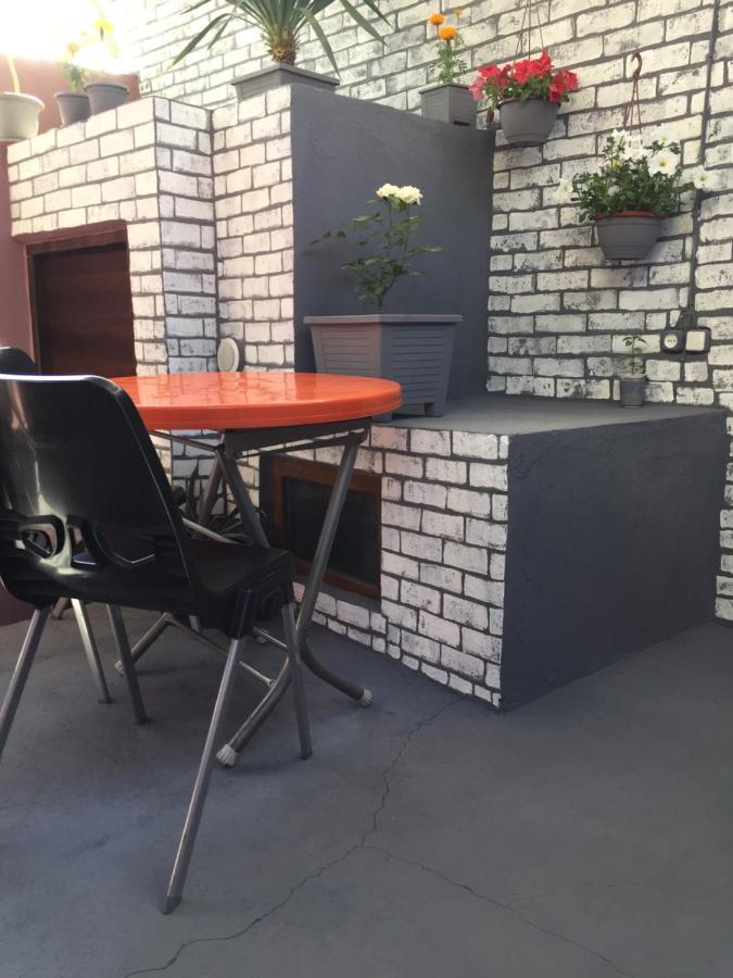 Villa Дом 33 Возле Клиники Астхик Erevan Esterno foto