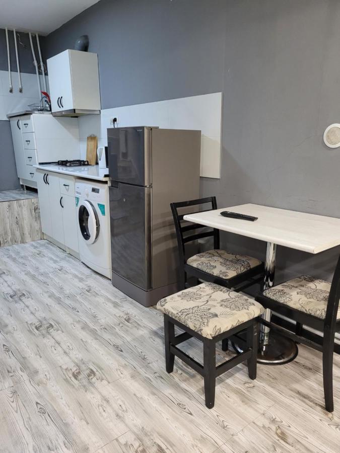 Villa Дом 33 Возле Клиники Астхик Erevan Esterno foto