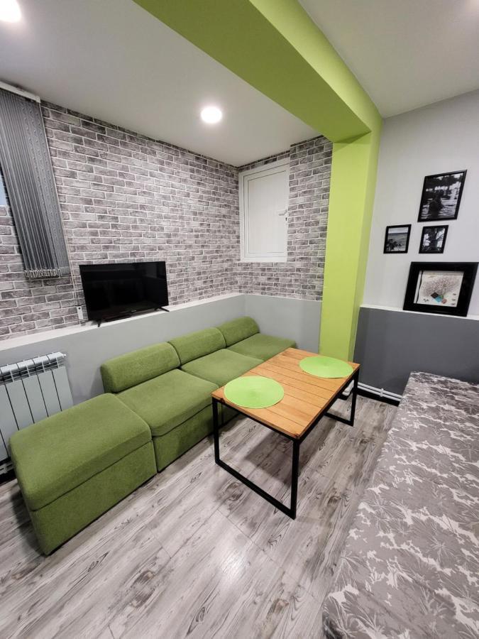 Villa Дом 33 Возле Клиники Астхик Erevan Esterno foto